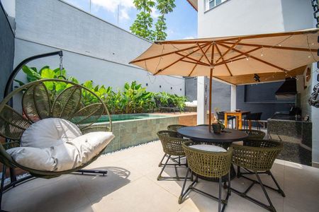 2_photo/94cfaa60a3.72b299ddc7bc3168-ATLAS-1da4f1b2-2c21-41d4-9355-da1ab99cc324.jpg de casa de condomínio à venda com 4 quartos, 300m² em Rio Cotia, Cotia