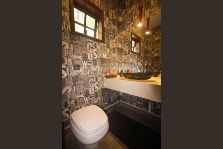 6_photo/94cfaa60b5.05acccb2dbb53537-ATLAS-12fc75eb-b55f-466a-b4bc-7abb31dc41bb.jpg de casa de condomínio à venda com 4 quartos, 396m² em Jardim das Flores, Cotia