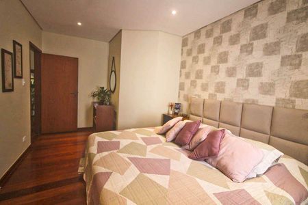 6_photo/94cfaa60b5.05acccb2dbb53537-ATLAS-714b6487-bc9c-4806-ae07-a7a1004eb461.jpg de casa de condomínio à venda com 4 quartos, 396m² em Jardim das Flores, Cotia