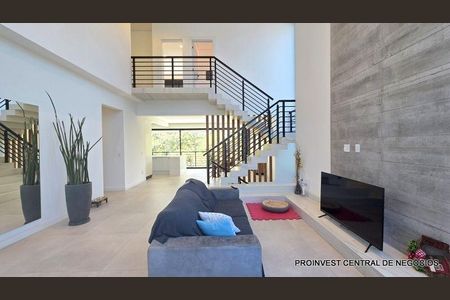 2_photo/94cfaa60bb.b9b7162baa560680-ATLAS-01a4f28d-620e-4616-b028-9b073ebc59ec.jpg de casa à venda com 4 quartos, 440m² em Rio Cotia, Cotia