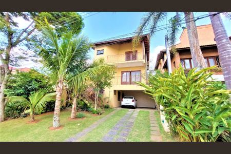 10_photo/94cfaa60bf.eb7ee1c62e8591fd-ATLAS-603c8f95-5468-4b5f-8323-e105fd9033c8.jpg de casa de condomínio à venda com 4 quartos, 210m² em Algarve, Cotia