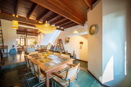 11_photo/94cfaa60cb.08f922be3a726ba4-ATLAS-52698eab-b2e7-44c9-b11e-3bcaefe0d912.jpg de casa de condomínio à venda com 4 quartos, 217m² em Algarve, Cotia