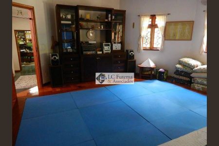 1_photo/94cfaa61dd.eda30562fec2c246-ATLAS-de97d390-e7f0-412d-b0da-206425102c85.jpg de casa de condomínio à venda com 3 quartos, 603m² em Paisagem Renoir, Cotia