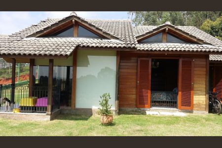 5_photo/94cfaa626b.7aeb7bc2eb1ec1ba-ATLAS-d3eb0ea7-3b4b-4caa-947e-3afca939f443.jpg de casa de condomínio à venda com 2 quartos, 120m² em Algarve, Cotia