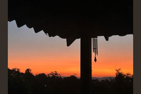 7_photo/94cfaa669f.ceff8192393c33de-ATLAS-2d9bb242-e0b4-4cfa-bddc-5ace0a504f6c.jpg de casa à venda com 2 quartos, 184m² em Rio Cotia, Cotia