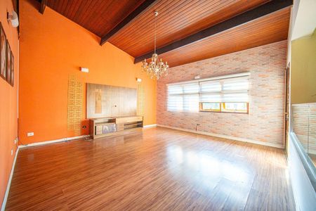 11_photo/94cfaa674d.935c805baf9a7d1f-ATLAS-3d5e7a8b-e7cb-4f26-8e7e-783c3f0e9286.jpg de casa de condomínio à venda com 3 quartos, 380m² em Jardim das Flores, Cotia