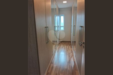 26_photo/94cfaa6769.9c16890d59937ae3-ATLAS-169b517c-2bef-49a9-bd21-27c19dc190e8.jpg de casa à venda com 4 quartos, 250m² em Rio Cotia, Cotia