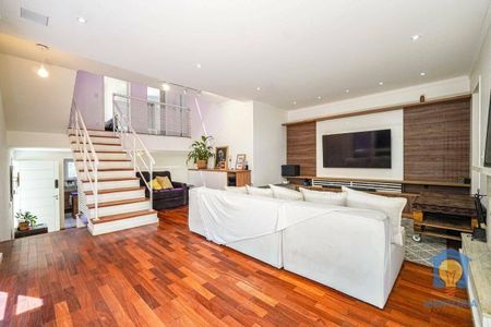 17_photo/94cfaa6769.ad6cb26ada8414aa-ATLAS-9ee29a09-d67c-443b-b814-ef665f8eb214.jpg de casa à venda com 3 quartos, 239m² em Algarve, Cotia