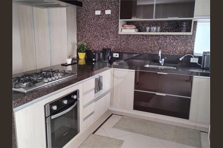 8_photo/94cfaa676b.9c16890d59937ae3-ATLAS-3ebea2b2-5e9d-41be-9e5d-594604c11720.jpg de casa à venda com 4 quartos, 250m² em Rio Cotia, Cotia