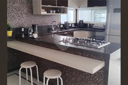 9_photo/94cfaa676b.9c16890d59937ae3-ATLAS-4475fa43-8fde-42e2-9b08-9d5eaf6b8af3.jpg de casa à venda com 4 quartos, 250m² em Rio Cotia, Cotia