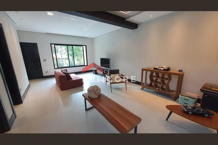 5_photo/94cfaa67db.4cea1a0b3f6bbd2f-ATLAS-66c7e966-f6f7-4670-9313-9568f331b2c0.jpg de casa de condomínio à venda com 4 quartos, 360m² em Rio Cotia, Cotia