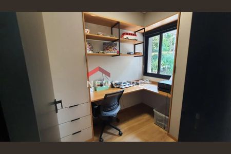 35_photo/94cfaa67db.4cea1a0b3f6bbd2f-ATLAS-c61aa93b-f88c-46b3-ad62-07510234fe76.jpg de casa de condomínio à venda com 4 quartos, 360m² em Rio Cotia, Cotia