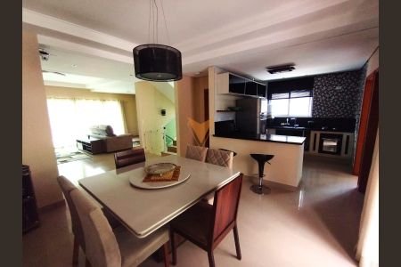 7_photo/94cfaa67eb.45271839fdff77b1-ATLAS-13c7f7a5-ce33-4051-8dda-cec6d0c493fb.jpg de casa à venda com 3 quartos, 249m² em Rio Cotia, Cotia