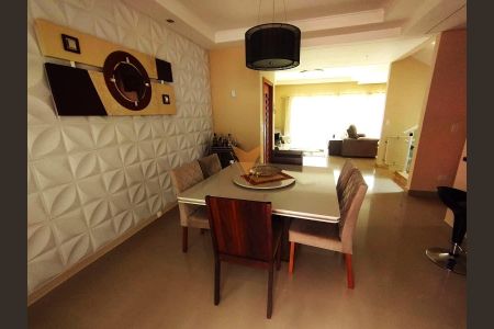 8_photo/94cfaa67eb.45271839fdff77b1-ATLAS-1e4d3474-28f0-4df1-8b29-3a69ae66af4d.jpg de casa à venda com 3 quartos, 249m² em Rio Cotia, Cotia