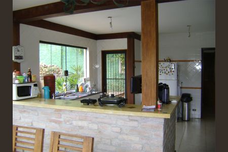 22_photo/94cfaa67fd.5d9b459f6e445926-ATLAS-bcd7252e-e2ea-4131-8a46-d432260323a4.jpg de casa à venda com 3 quartos, 510m² em Rio Cotia, Cotia