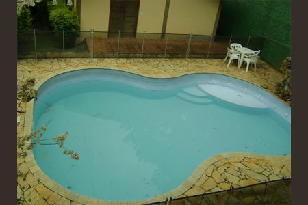 5_photo/94cfaa67fd.5d9b459f6e445926-ATLAS-ce916ece-1bd8-47f6-a0ae-afd96f7cb2a8.jpg de casa à venda com 3 quartos, 510m² em Rio Cotia, Cotia