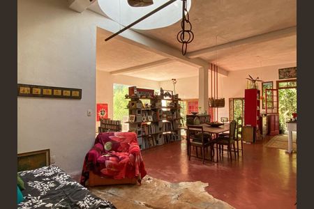 2_photo/94cfaa683d.04f4efb4ec0e2ec3-ATLAS-8fc80680-cbea-42a8-87e5-0e5d5f0dc11d.jpg de casa de condomínio à venda com 1 quarto, 125m² em Paisagem Renoir, Cotia