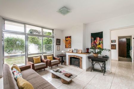 23_photo/94cfaa686d.a7aee218ba70e5bf-ATLAS-7e2df3da-6bc1-440e-b662-744e748b9d67.jpg de casa à venda com 3 quartos, 10m² em Rio Cotia, Cotia