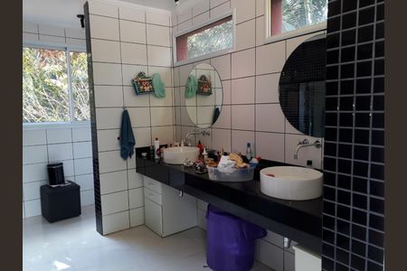 28_photo/94cfaa6873.f31f4fb75048700d-ATLAS-d0c2a003-161c-43f6-a9c2-e38e8ecbf80f.jpg de casa à venda com 3 quartos, 381m² em Paisagem Renoir, Cotia