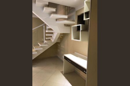 2_photo/94cfaa6ae5.4edd632a2923147f-ATLAS-a9ac5c77-295a-4b0f-a385-c3a2cb7fab3a.jpg de casa à venda com 3 quartos, 100m² em Jardim Ipes, Cotia