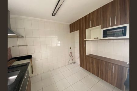 3_photo/94cfaa6af5.853fdb483bbe6742-ATLAS-25f23a2a-c00f-4553-ab6a-7aee7e7091eb.jpg de casa para alugar com 3 quartos, 87m² em Chácara Ondas Verdes, Cotia