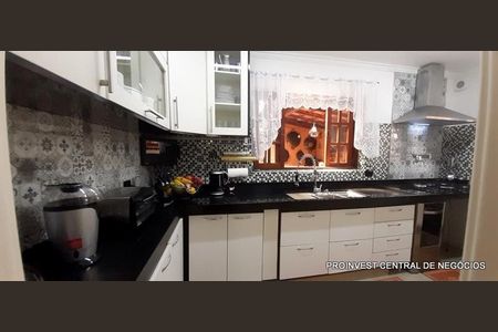 4_photo/94cfaa6b21.de4b954bf88b56f5-ATLAS-ca121b6b-d82b-4a42-8800-1930c1928251.jpg de casa à venda com 4 quartos, 311m² em Jardim Ipes, Cotia