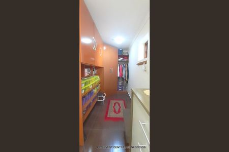 2_photo/94cfaa6b21.de4b954bf88b56f5-ATLAS-dc5f5319-bb3e-4ffa-9b29-aa7e82a6e2cb.jpg de casa à venda com 4 quartos, 311m² em Jardim Ipes, Cotia