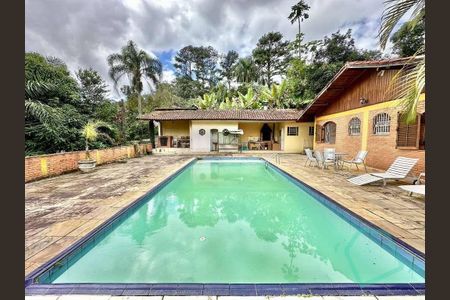 2_photo/94cfaa6cc3.bb8f4edc70859172-ATLAS-17c5ef4a-5aa5-4c33-90a0-8e158c71421b.jpg de casa à venda com 3 quartos, 234m² em Jardim Ipes, Cotia