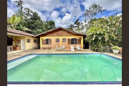 7_photo/94cfaa6cc3.bb8f4edc70859172-ATLAS-3a72b3b7-1daf-4396-8f3e-d9f6d474e6ec.jpg de casa à venda com 3 quartos, 234m² em Jardim Ipes, Cotia