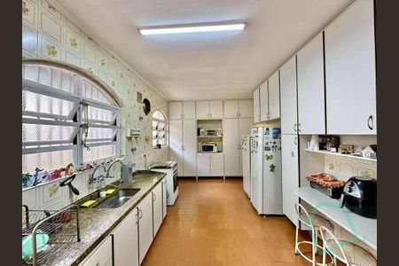 9_photo/94cfaa6cc3.bb8f4edc70859172-ATLAS-5cc99121-e5e2-47c8-828b-276c26d669db.jpg de casa à venda com 3 quartos, 234m² em Jardim Ipes, Cotia