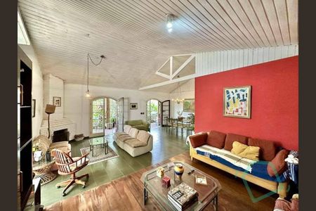 2_photo/94cfaa6cc3.bb8f4edc70859172-ATLAS-9cee26df-7aec-437d-a906-01bc55d1fec7.jpg de casa à venda com 3 quartos, 234m² em Jardim Ipes, Cotia