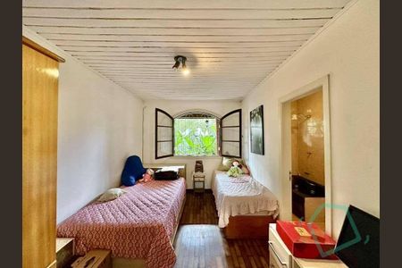 5_photo/94cfaa6cc3.bb8f4edc70859172-ATLAS-bf37d18a-8008-4d91-8db7-a86954a8d504.jpg de casa à venda com 3 quartos, 234m² em Jardim Ipes, Cotia