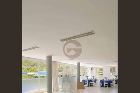 5_photo/94cfaa6e2b.2eeab0df8b1fad81-ATLAS-2fa71f9e-3b1f-4fb2-b004-f0436df088c5.jpg de casa à venda com 3 quartos, 160m² em Paisagem Renoir, Cotia