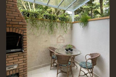 3_photo/94cfaa6e2b.48ba201c8f1e14c9-ATLAS-ea9e6a71-61a6-420b-93a7-f3e2af2c00f1.jpg de casa à venda com 3 quartos, m² em Paisagem Renoir, Cotia