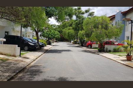 5_photo/94cfaa6e2b.6b2453e70642c87c-ATLAS-07e7ba1b-d7d4-46a8-9e8e-5cc07e330270.jpg de casa de condomínio à venda com 3 quartos, 91m² em Paisagem Renoir, Cotia