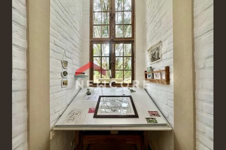 47_photo/94cfaa6e49.b86b5f5e8a2bcc97-ATLAS-4c92e282-a643-4d2e-8b2f-66d92fc9f1ed.jpg de casa à venda com 2 quartos, 184m² em Rio Cotia, Cotia