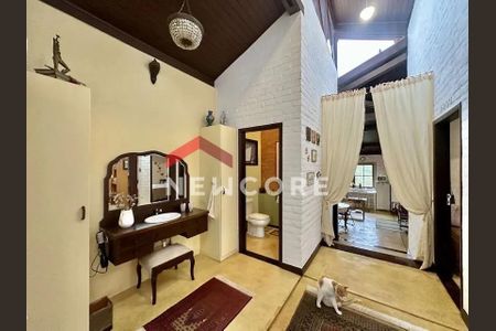 39_photo/94cfaa6e49.b86b5f5e8a2bcc97-ATLAS-4f03c1b8-eee7-4e91-8803-9687fbeb5996.jpg de casa à venda com 2 quartos, 184m² em Rio Cotia, Cotia