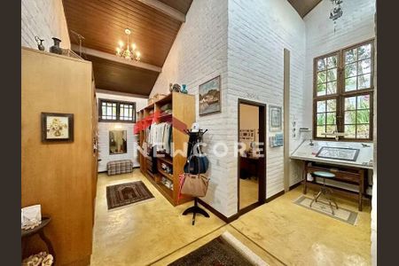 45_photo/94cfaa6e49.b86b5f5e8a2bcc97-ATLAS-b8f1f706-bf5f-4c70-8167-ce4c00c8a3cd.jpg de casa à venda com 2 quartos, 184m² em Rio Cotia, Cotia