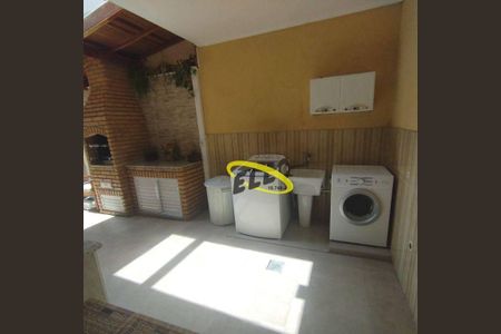 8_photo/94cfaa73b9.07f29284d16cc936-ATLAS-37cf171e-3ba8-4f4b-9b5b-d716f78b5e91.jpg de casa à venda com 4 quartos, 267m² em Jardim Claudio, Cotia