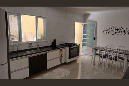 14_photo/94cfaa73b9.07f29284d16cc936-ATLAS-8e9afd85-2b19-4a8b-a3a9-9e1857a905b4.jpg de casa à venda com 3 quartos, 267m² em Jardim Claudio, Cotia