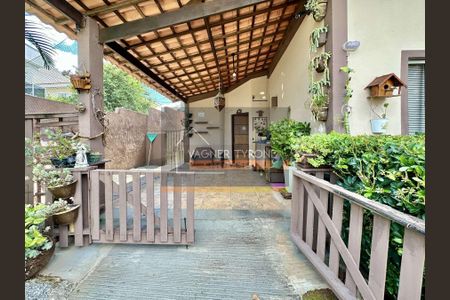 6_photo/94cfaa7593.56f87905458f71eb-ATLAS-f6d5bd24-8acf-4e95-9afb-19b36b3e439a.jpg de casa à venda com 2 quartos, 89m² em Parque Rincao, Cotia