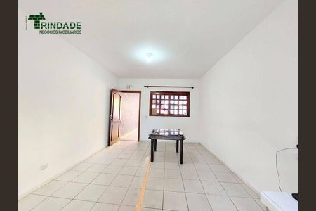 11_photo/94cfaa773f.6b6f35ef173d5793-ATLAS-aba3e2d4-dc57-4014-91b1-c40540189088.jpg de casa à venda com 3 quartos, 207m² em Parque Alexandre, Cotia