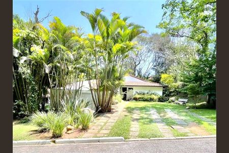 2_photo/94cfaa780d.e9bc35269128f7e8-ATLAS-a2a5f8bf-b6cc-41b9-a984-1de05008232e.jpg de casa à venda com 4 quartos, 282m² em Cotia, Cotia