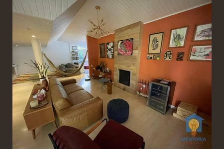 6_photo/94cfaa7813.dd364c596cc82b6f-ATLAS-28665eb8-ebd0-4f4f-97b8-cf339f758ad4.jpg de casa à venda com 4 quartos, 385m² em Granja Viana II, Cotia