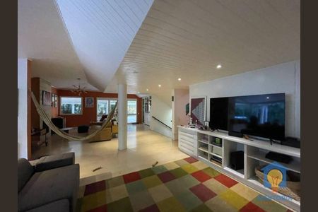 41_photo/94cfaa7813.dd364c596cc82b6f-ATLAS-4e602657-19e4-46d2-ab64-58a12cf89ce4.jpg de casa à venda com 4 quartos, 385m² em Granja Viana II, Cotia