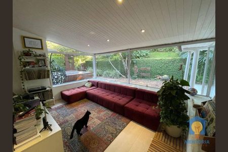 39_photo/94cfaa7813.dd364c596cc82b6f-ATLAS-93d432dd-7e0a-4a82-8f7a-e02f06b1a621.jpg de casa à venda com 4 quartos, 385m² em Granja Viana II, Cotia