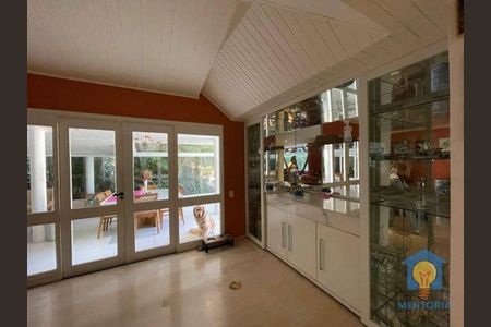 21_photo/94cfaa7813.dd364c596cc82b6f-ATLAS-a3412de5-6961-4362-a432-dcd0d48ae6c8.jpg de casa à venda com 4 quartos, 385m² em Granja Viana II, Cotia