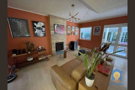 19_photo/94cfaa7813.dd364c596cc82b6f-ATLAS-db8e0f4d-c1a4-4700-b154-a41bdebfc316.jpg de casa à venda com 4 quartos, 385m² em Granja Viana II, Cotia