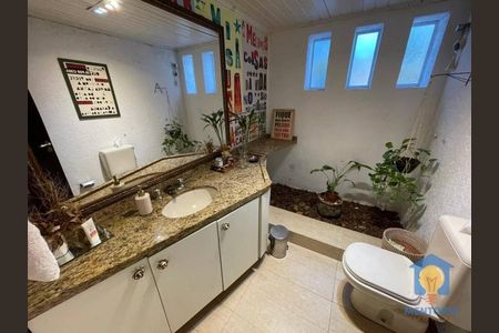 16_photo/94cfaa7813.dd364c596cc82b6f-ATLAS-e82f55a8-4bca-42c1-897e-9abf040f4335.jpg de casa à venda com 4 quartos, 385m² em Granja Viana II, Cotia