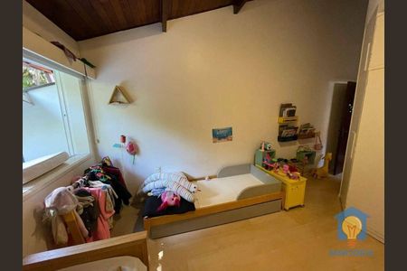 44_photo/94cfaa7813.dd364c596cc82b6f-ATLAS-e8bc87c9-77e2-4d23-9610-c829ecbcf8c1.jpg de casa à venda com 4 quartos, 385m² em Granja Viana II, Cotia